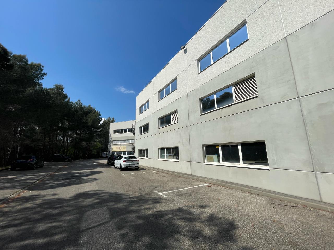 Local d'activité Mouans-Sartoux 706m² Location local d'activité Mouans-Sartoux Alpes-Maritimes OLACT2532595 6